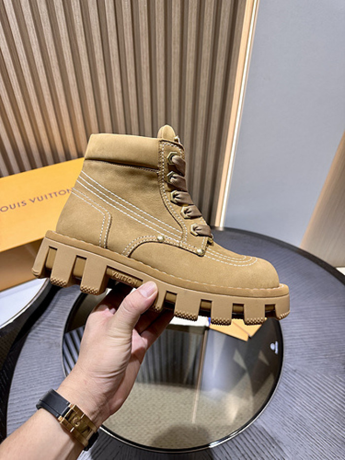 LV BOOTS FOR-LV153