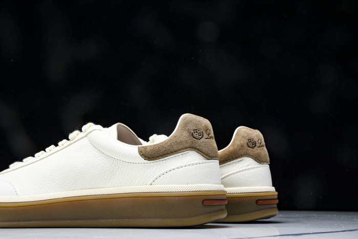 L0R0 P1ANA SNEAKER