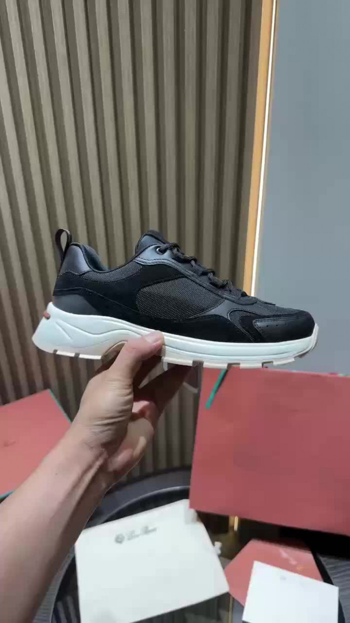 L0R0 P1ANA SNEAKER