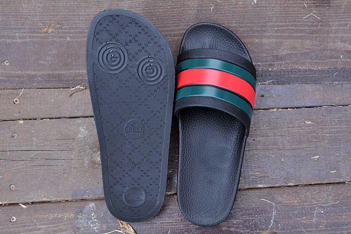 Gv*c slippers