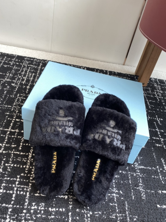 PRA*DA SLIPPERS