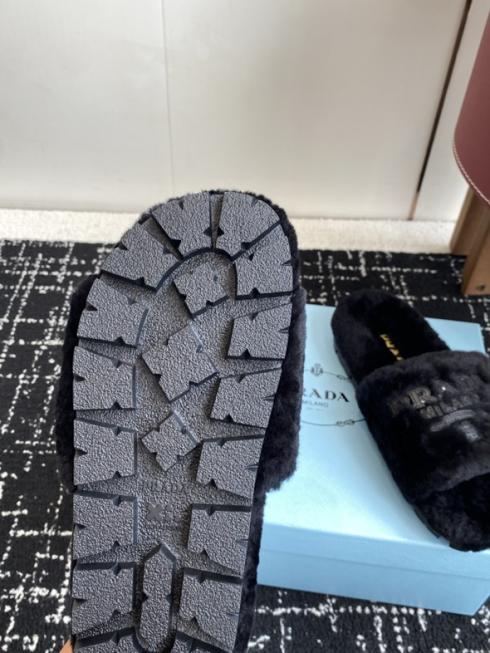 PRA*DA SLIPPERS