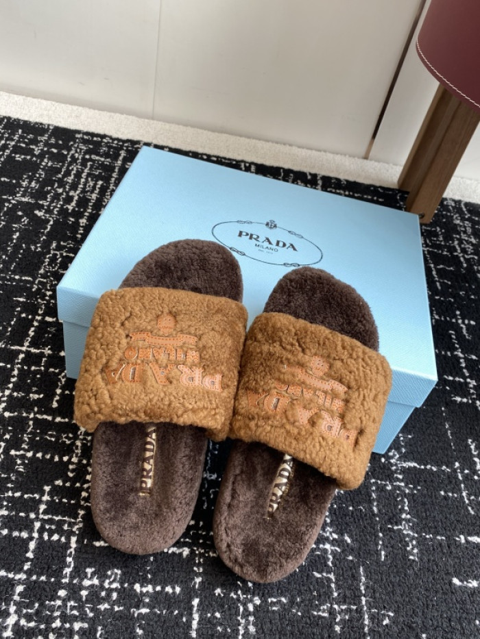 PRA*DA SLIPPERS