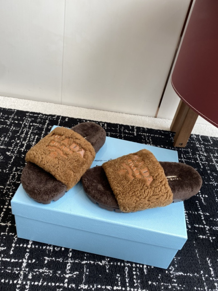 PRA*DA SLIPPERS