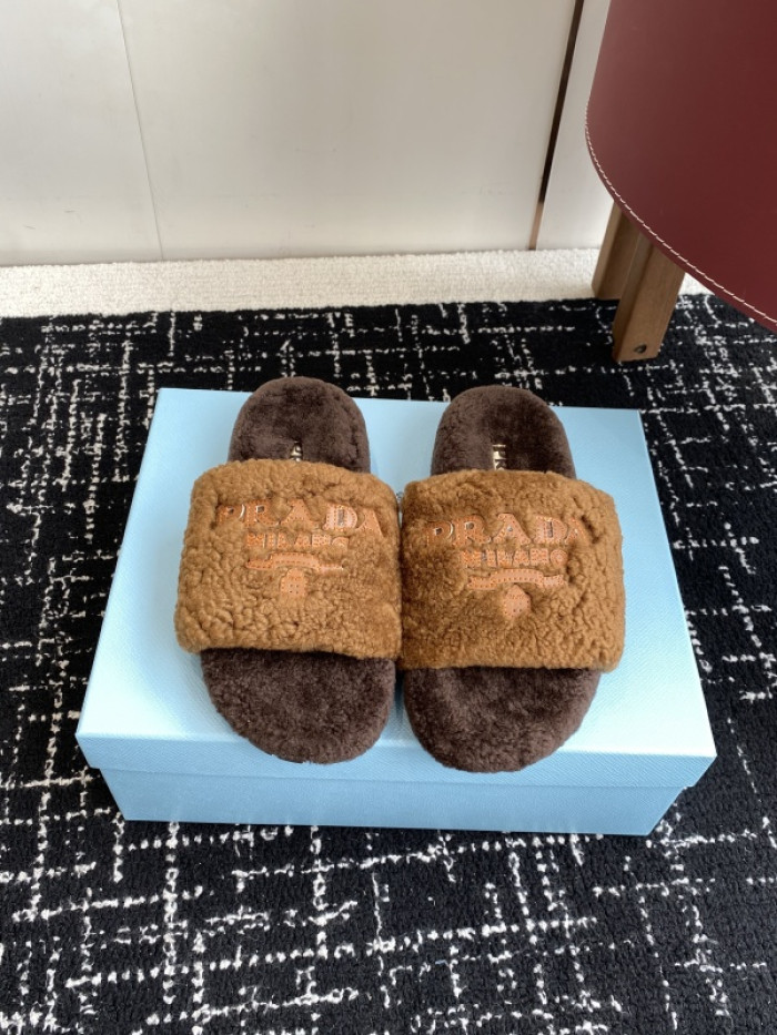 PRA*DA SLIPPERS